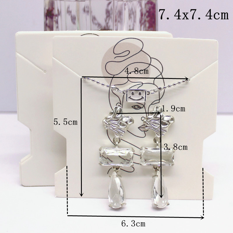 50 sztuk 7.4x7.4cm biała papie – Body Jewelry Holder recenzja i cena
