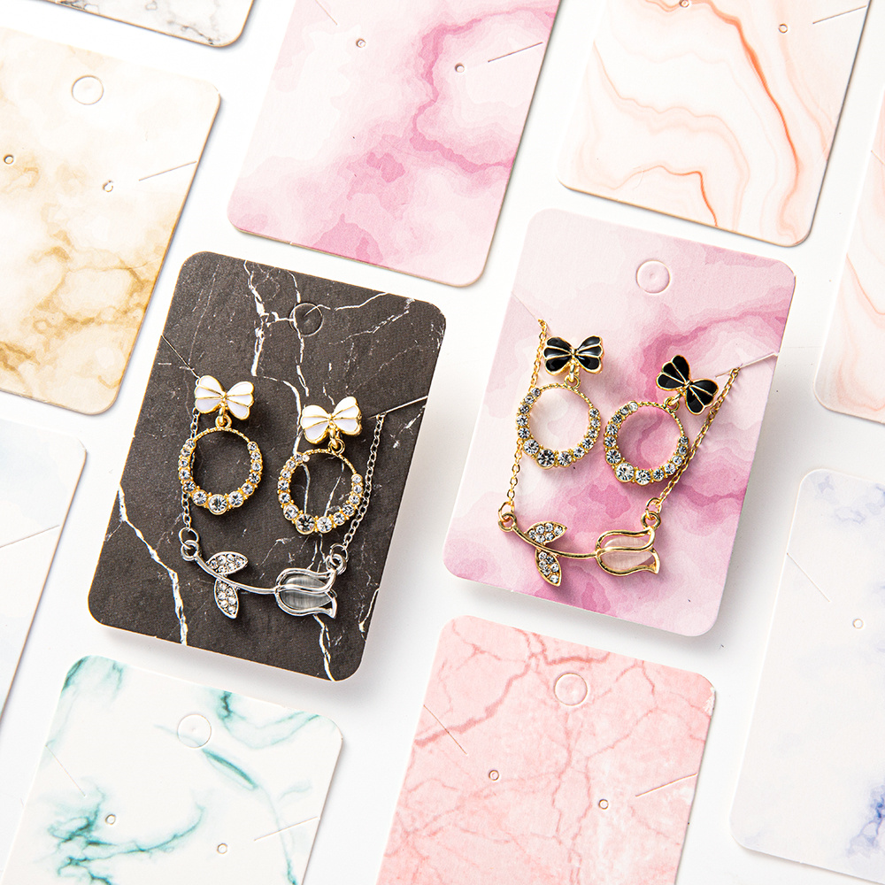 50 szt. Marmurowy stojak na ko – Body Jewelry Holder recenzja i cena