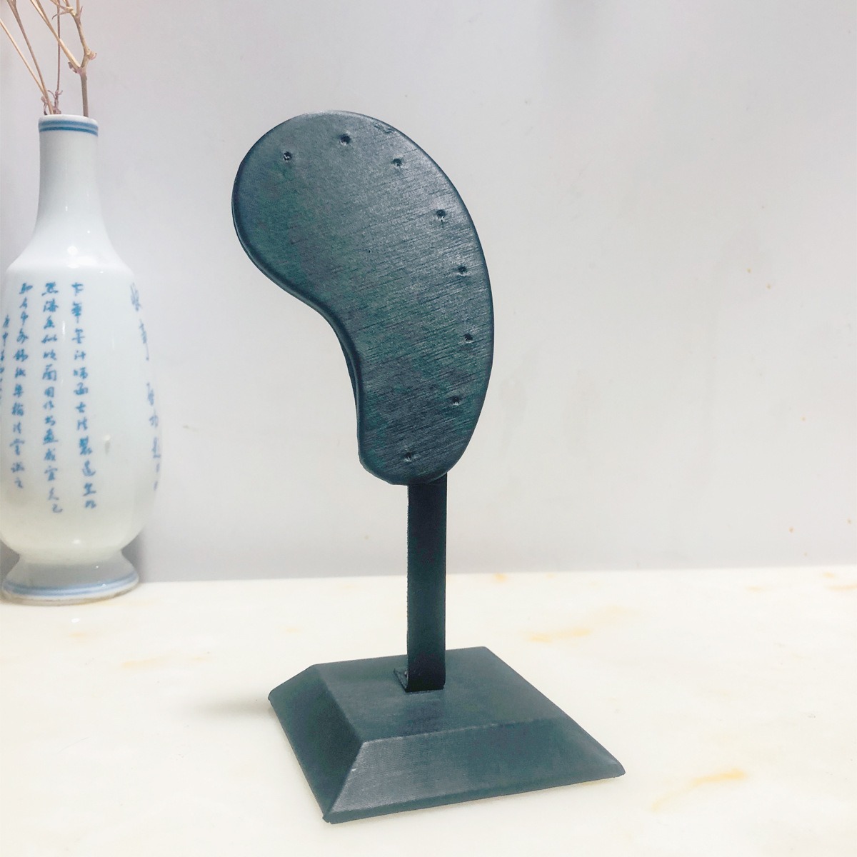 Organizer na kolczyki z aksami – Body Jewelry Holder recenzja i cena